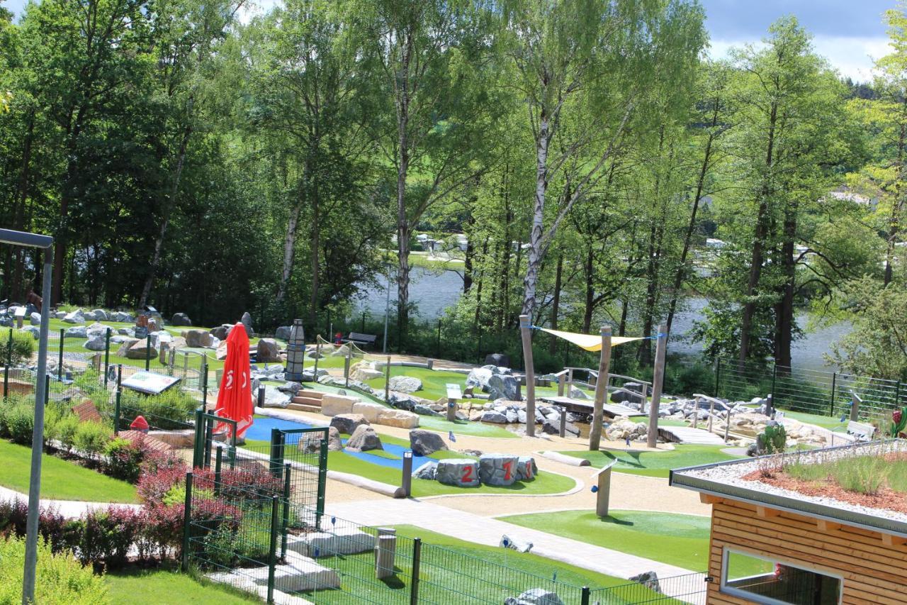 Hotel Russweiher Eschenbach in der Oberpfalz Bagian luar foto