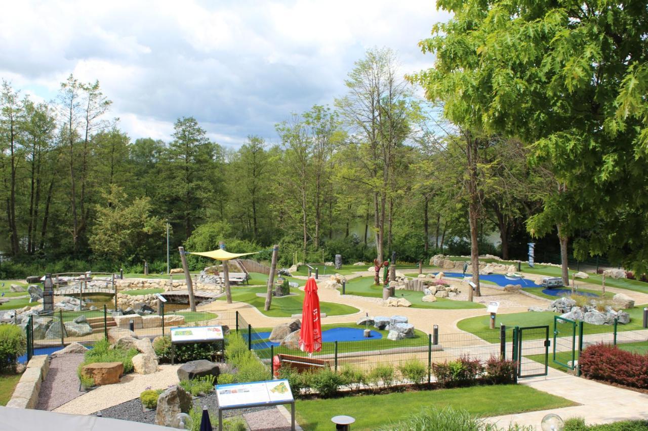 Hotel Russweiher Eschenbach in der Oberpfalz Bagian luar foto